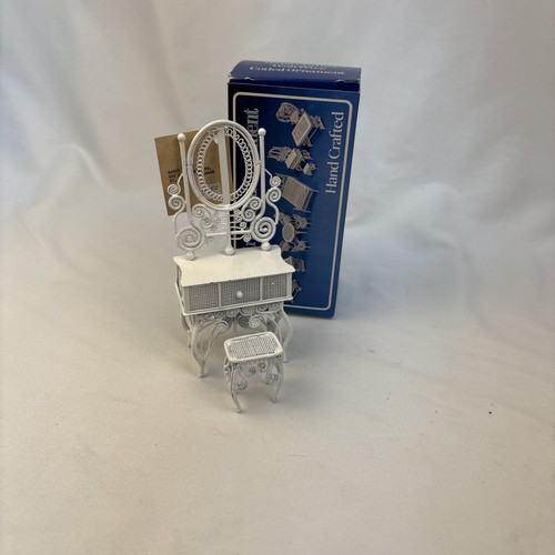 Vtg miniature dollhouse vanity - dollhouse,